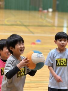 三重県四日市市と菰野町を拠点にスポーツスクールを展開しているMiRAI 。春からの新しい習い事を体験できる体験会を開催します。